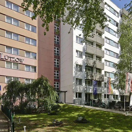 Hotel Luetzow 3*